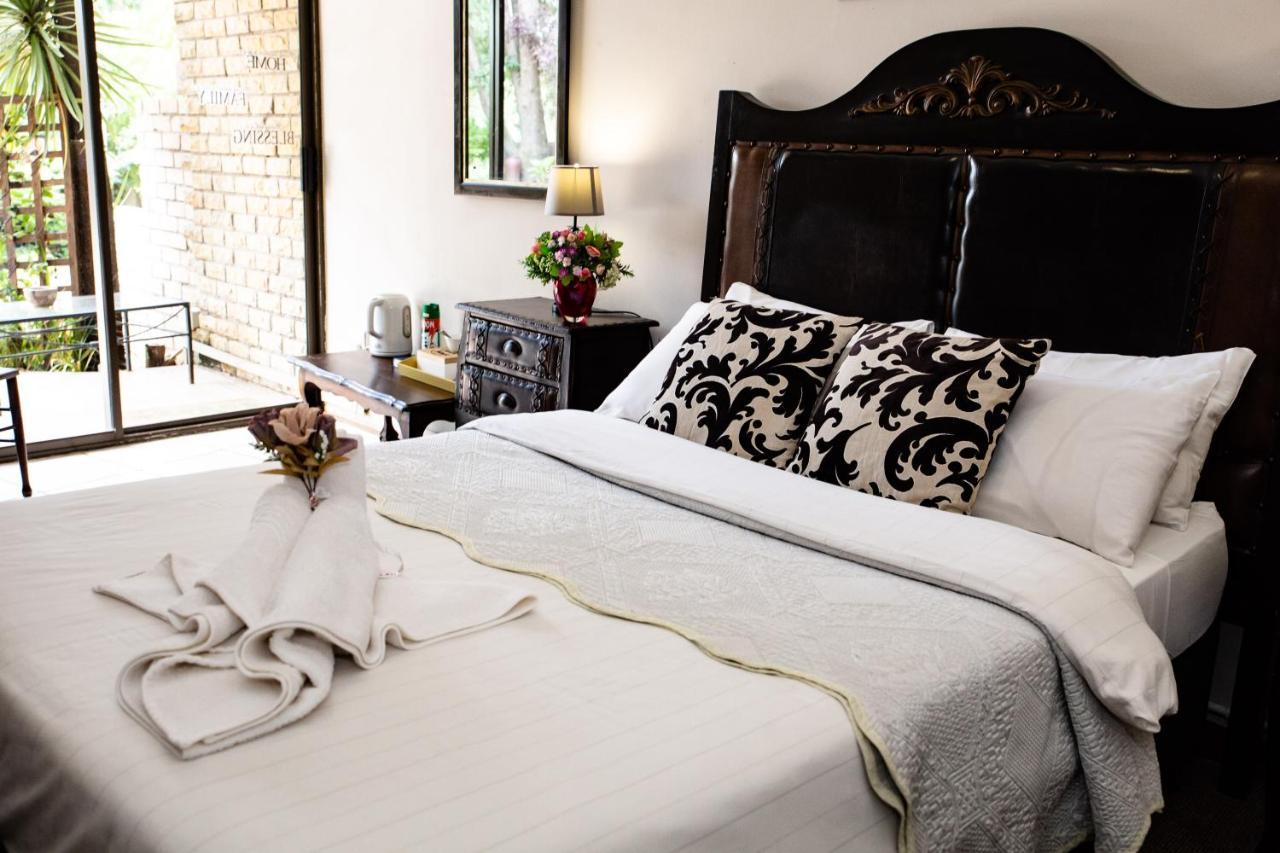 Woodpecker Guesthouse フィックスバーグ エクステリア 写真