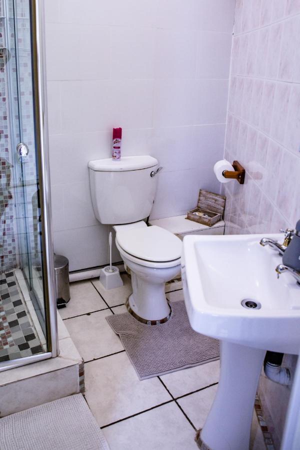 Woodpecker Guesthouse フィックスバーグ エクステリア 写真