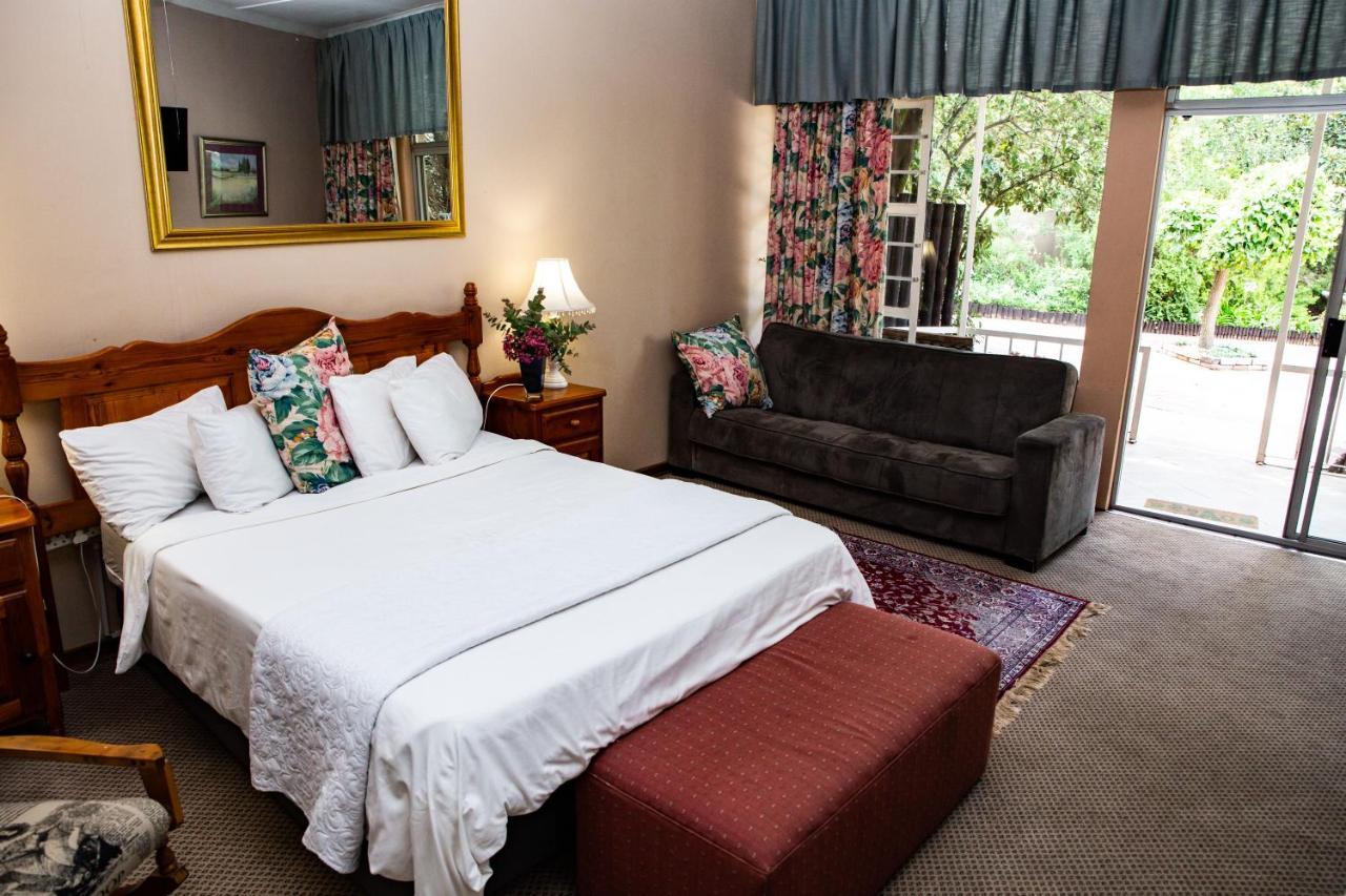 Woodpecker Guesthouse フィックスバーグ エクステリア 写真