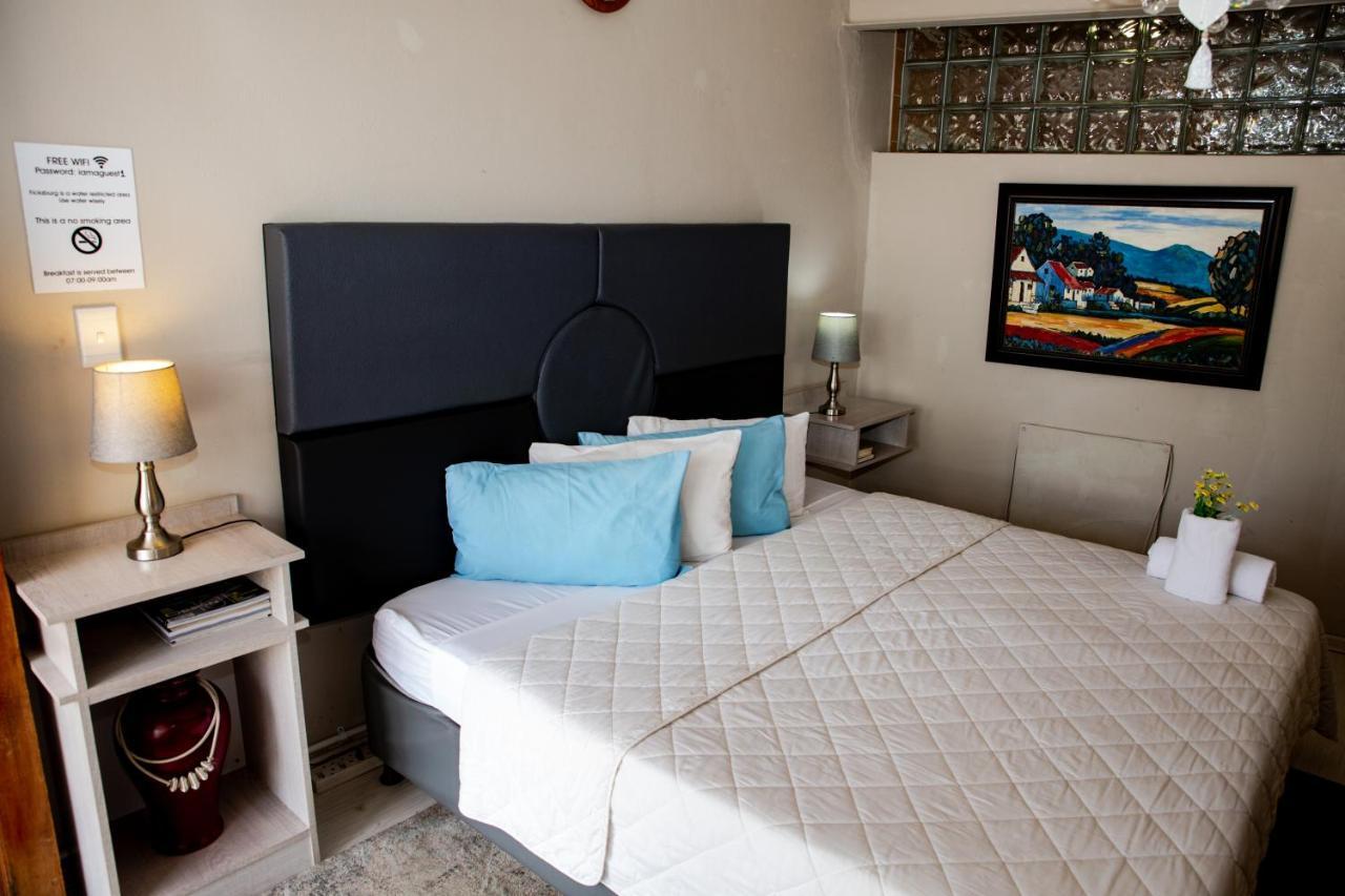 Woodpecker Guesthouse フィックスバーグ エクステリア 写真
