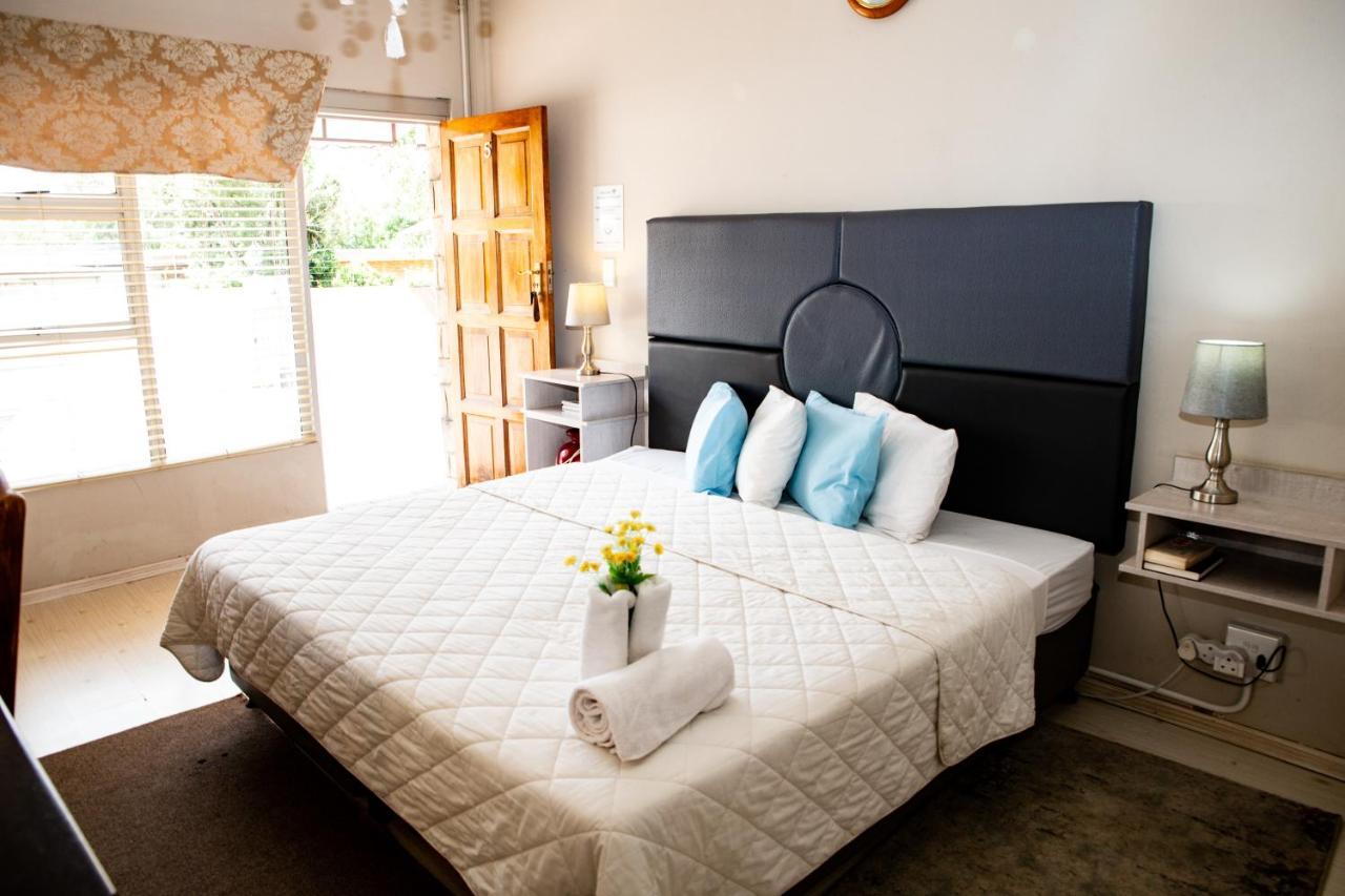Woodpecker Guesthouse フィックスバーグ エクステリア 写真