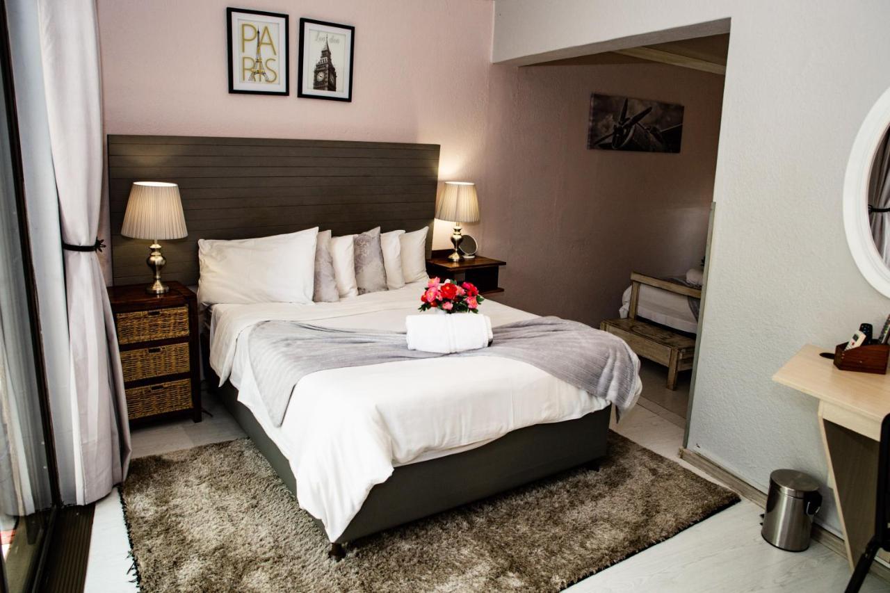 Woodpecker Guesthouse フィックスバーグ エクステリア 写真