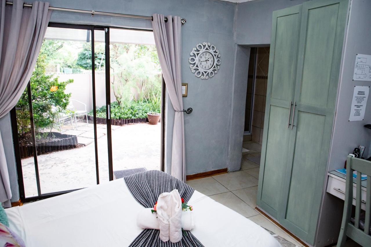 Woodpecker Guesthouse フィックスバーグ エクステリア 写真