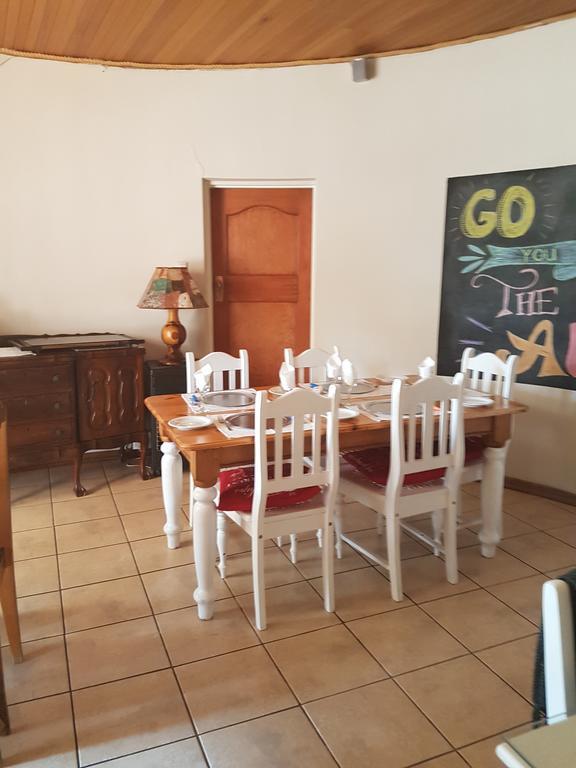 Woodpecker Guesthouse フィックスバーグ エクステリア 写真
